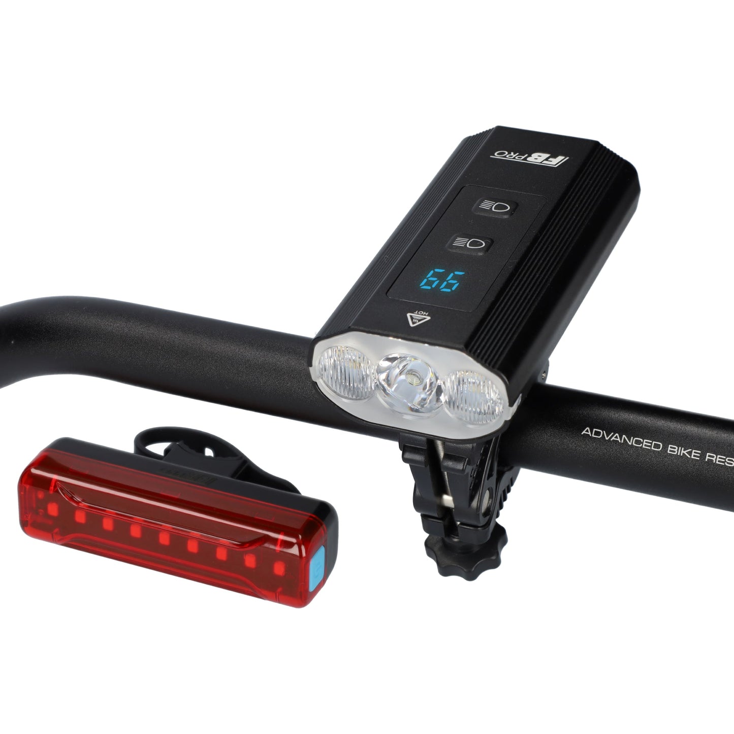 Voorlamp en achterlamp combi deal - Fiets verlichting - Voorlicht met 1200 Lumen - Achterlicht met 3,7V